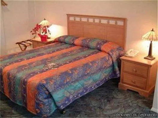 Pegasus International Hotel Key West 3*,