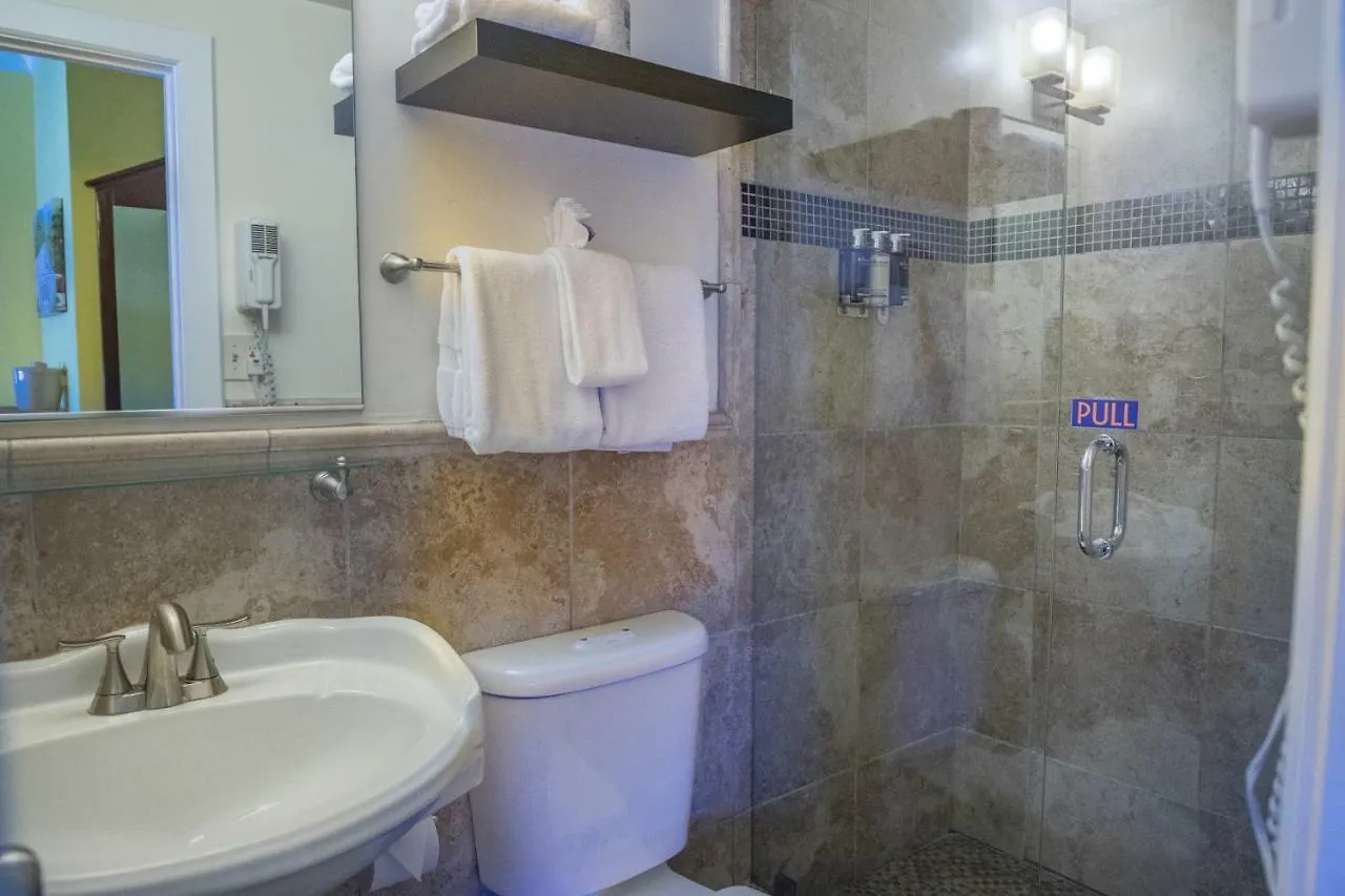 Pegasus International Hotel Key West